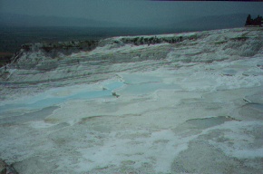 pamukkale1.JPG (23506 bytes)