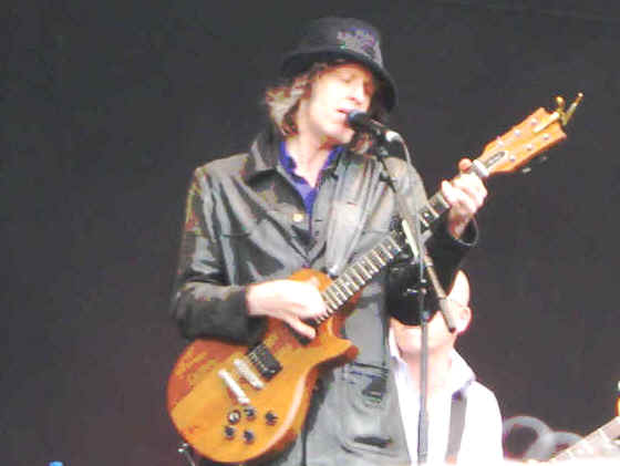 thewaterboys.JPG (59617 bytes)